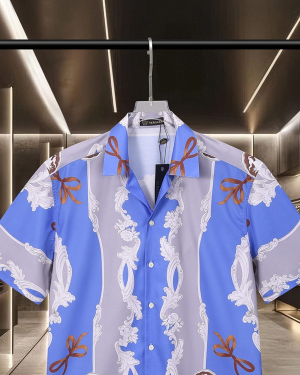 ブランドシャツ側面デザイン